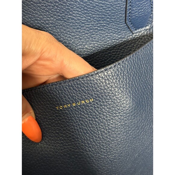 Tory Burch Blake Tote Bag Navy Blue Something Wild Lining Print with Wristlet - Picture 10 of 11